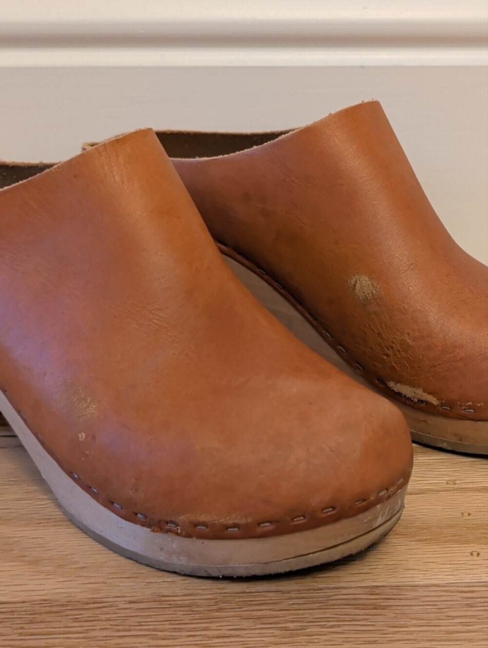 Bryr Chloe Leather Clogs In whiskey - Picture 3 of 8